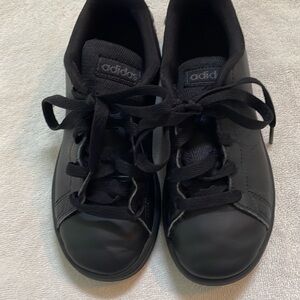 Adidas black athletic shoes VGUC 13